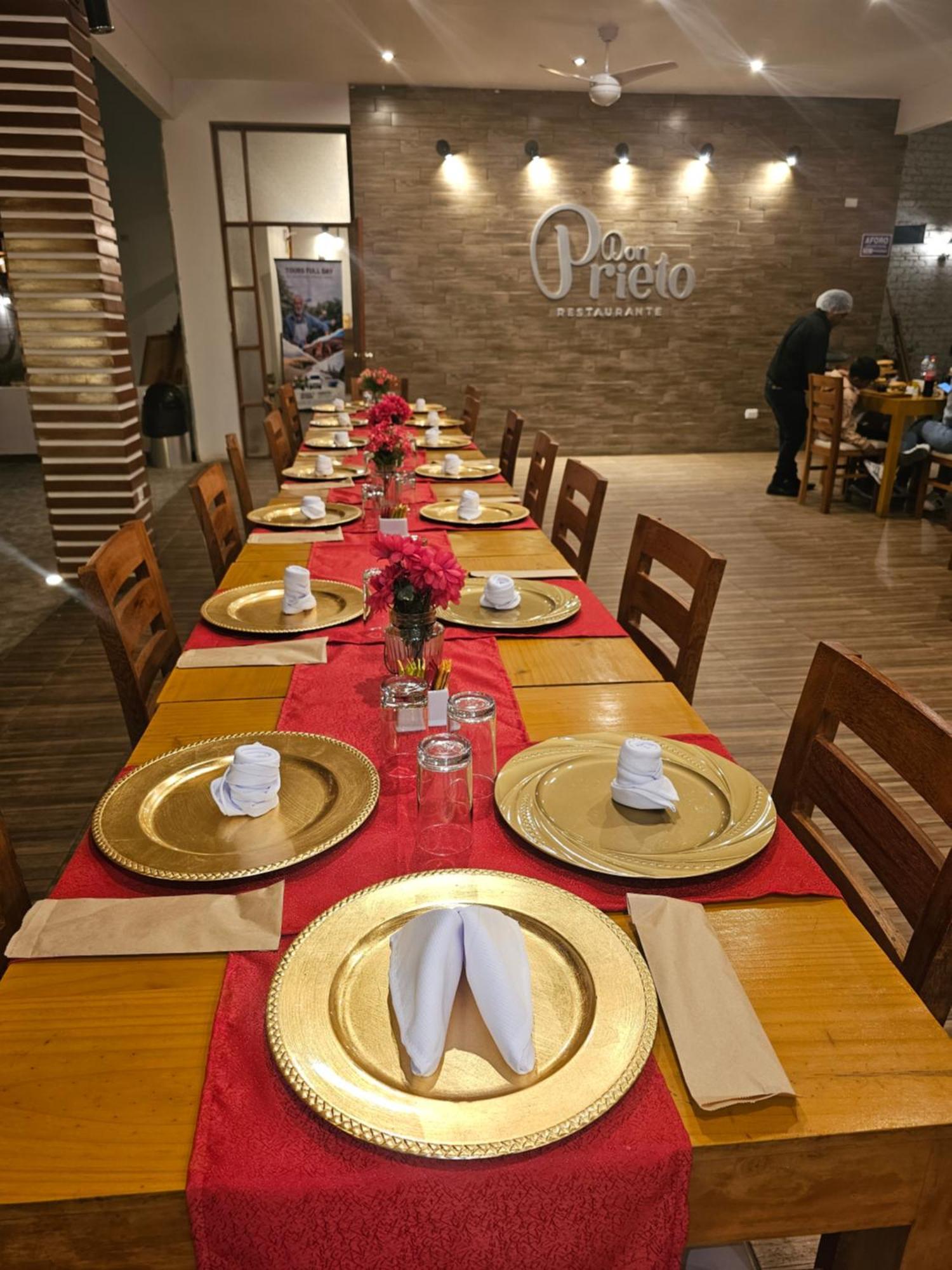 Hotel La Colina Серро-Прието Экстерьер фото