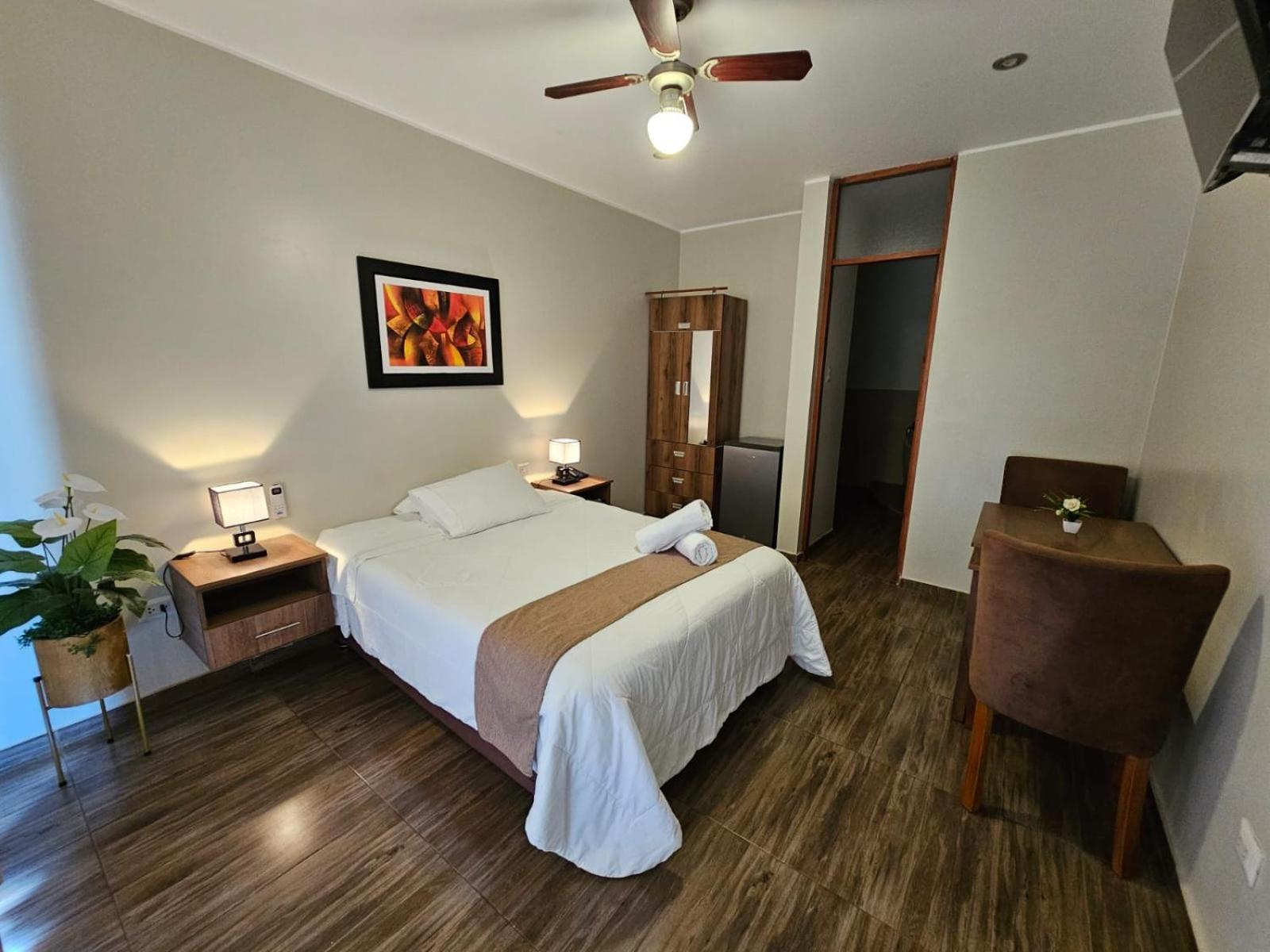 Hotel La Colina Серро-Прието Экстерьер фото